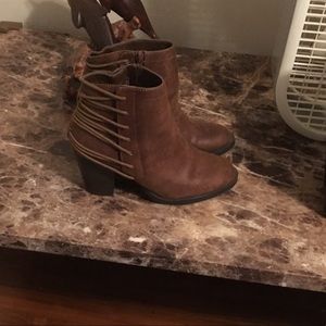 Ankle boots